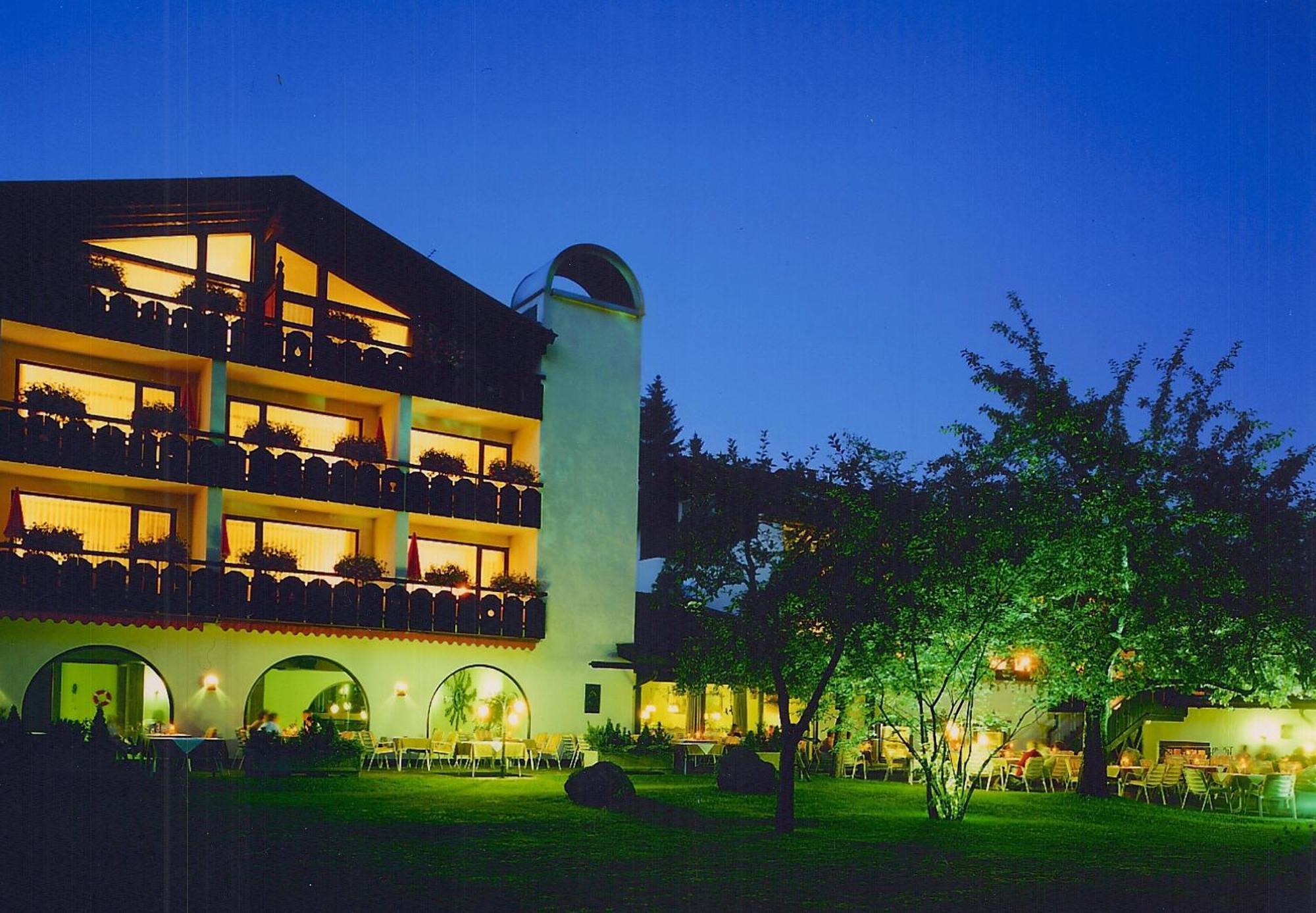 Alpenhof Grainau Hotel Exterior photo