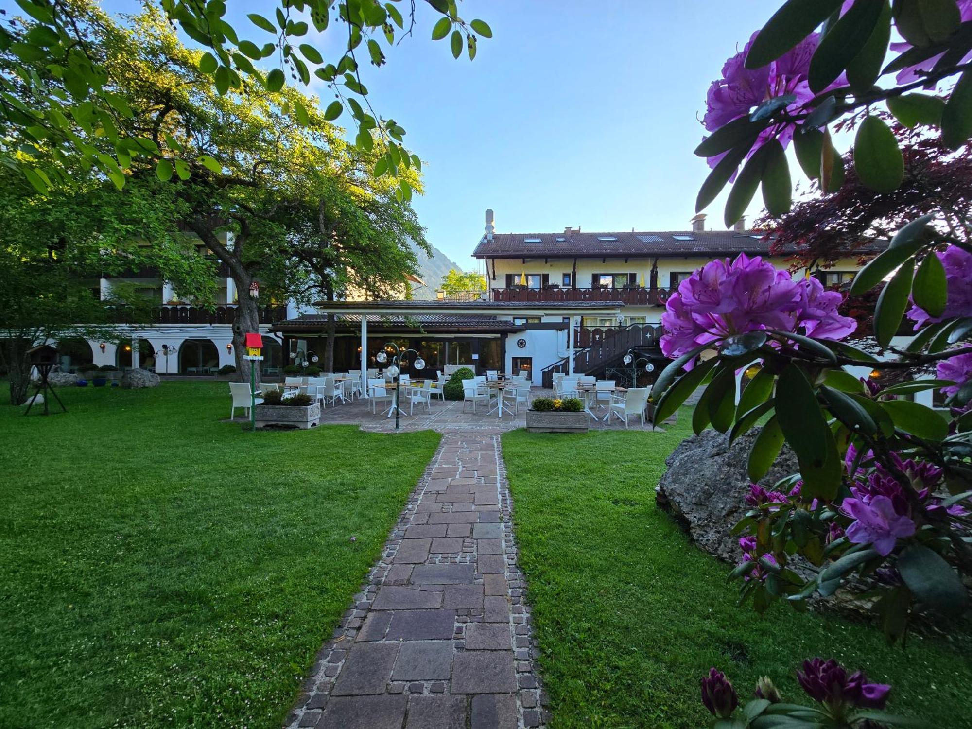 Alpenhof Grainau Hotel Exterior photo