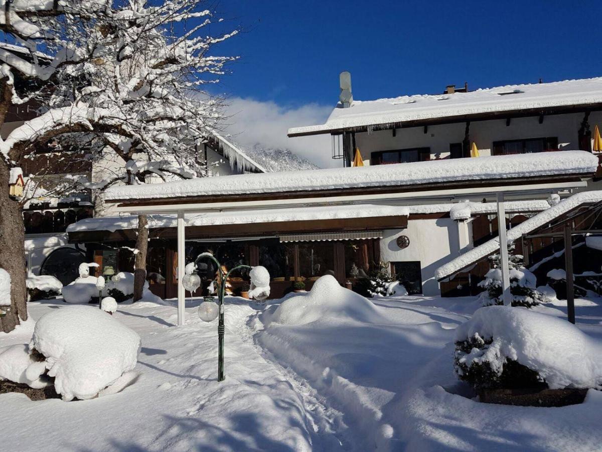 Alpenhof Grainau Hotel Exterior photo